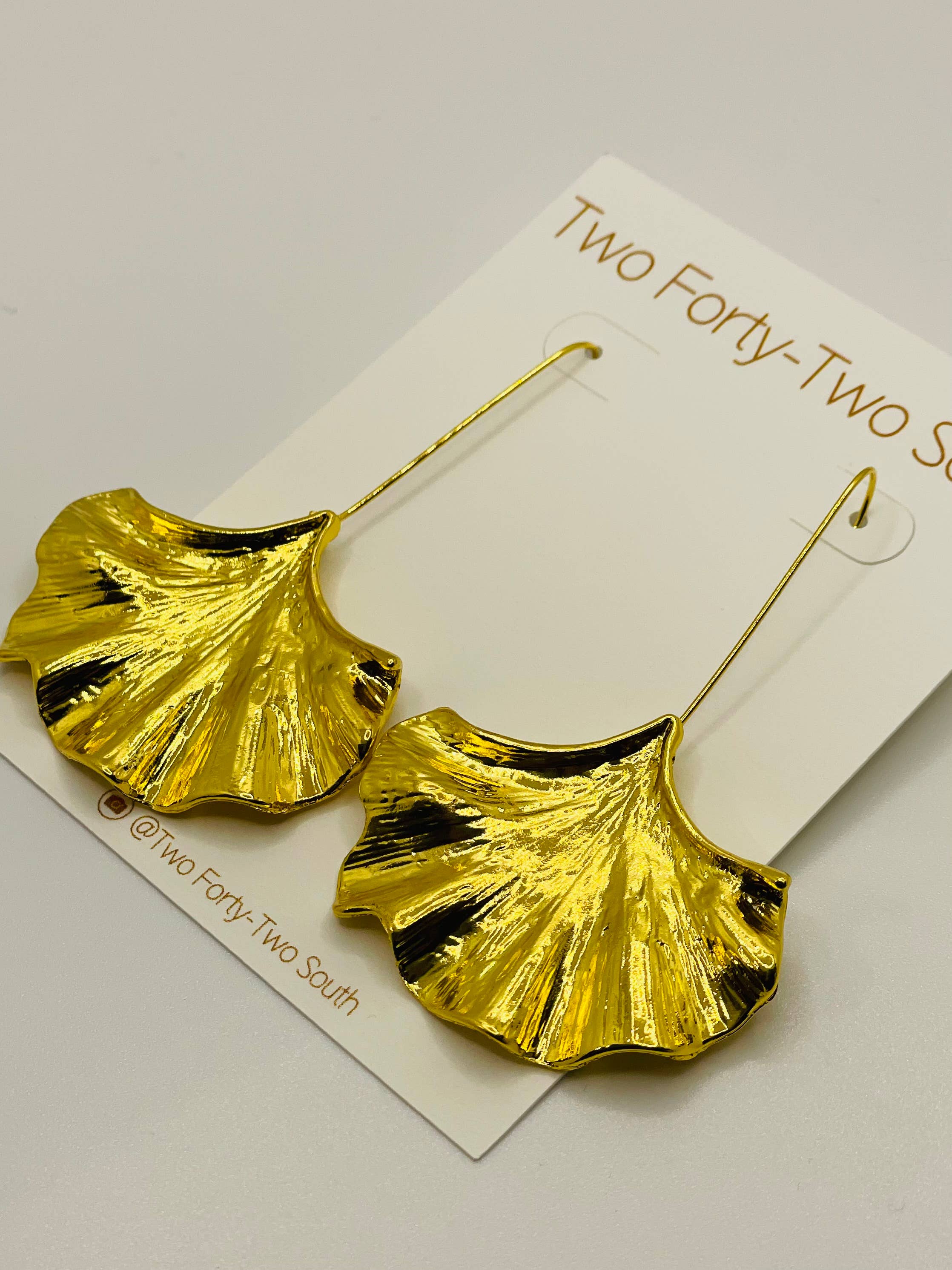 GOLDEN - Ginko Dangle Earrings