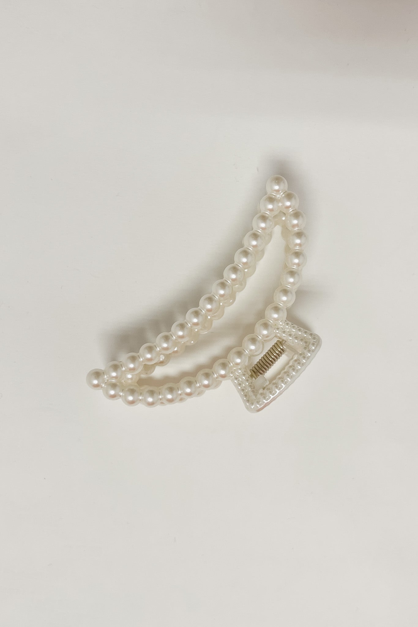 Daylon Pearl Clip