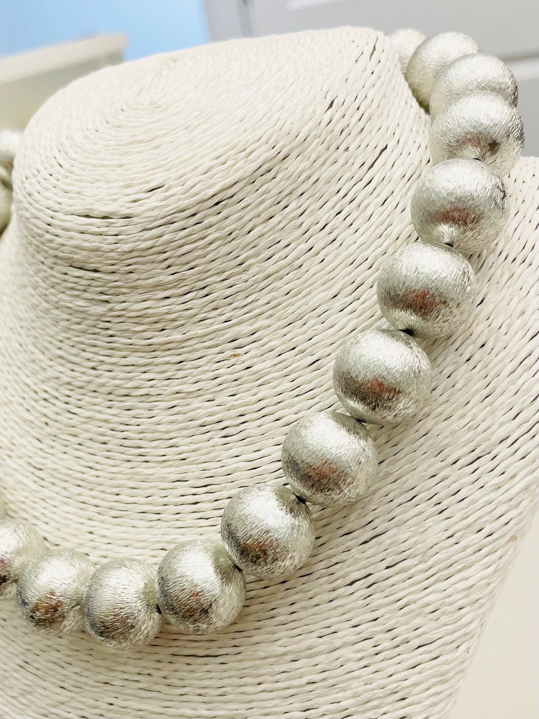 CHIC - BIG Ball Necklace (brushed silver)