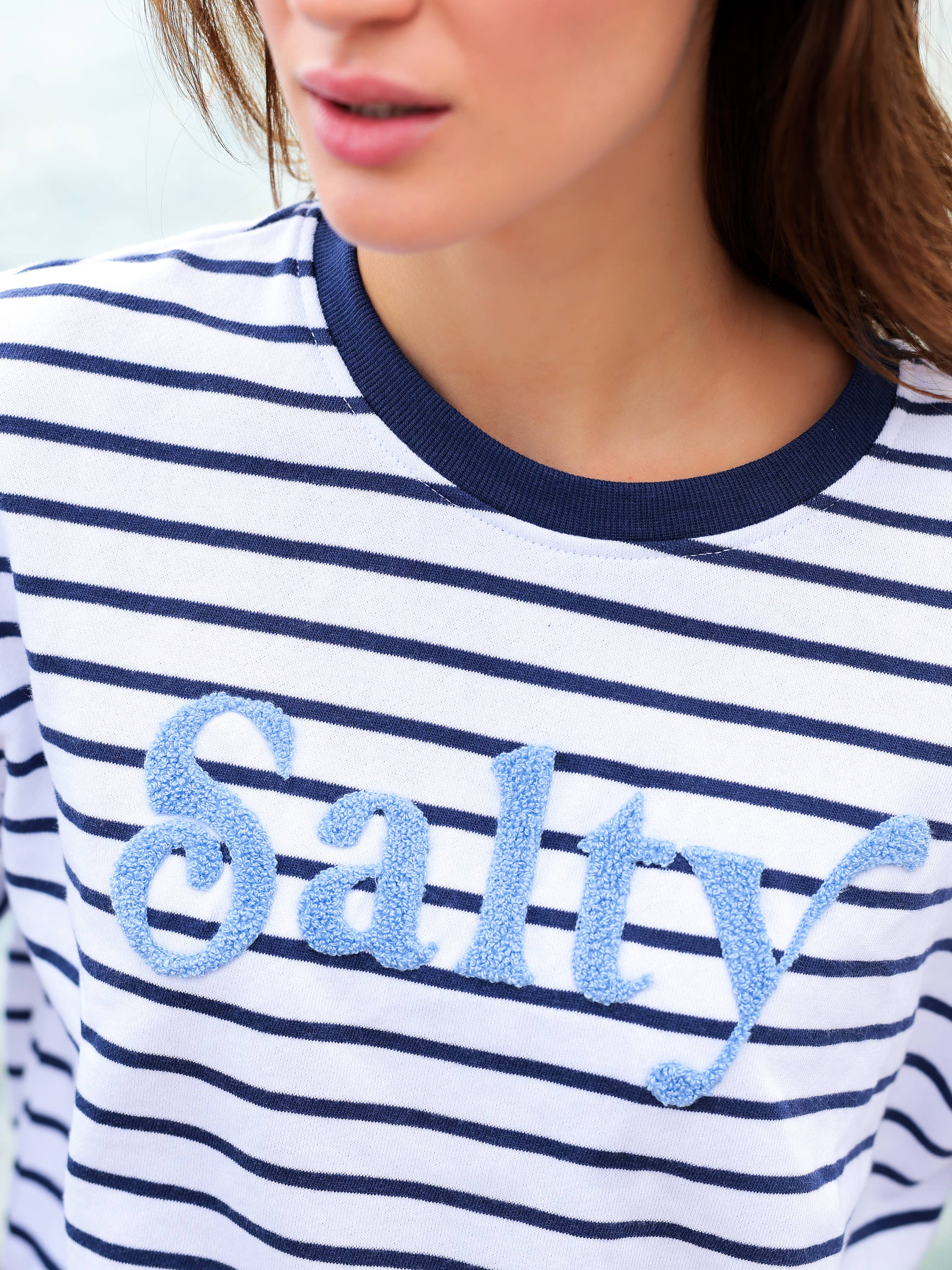 "SALTY" SWEATSHIRT,NAVY