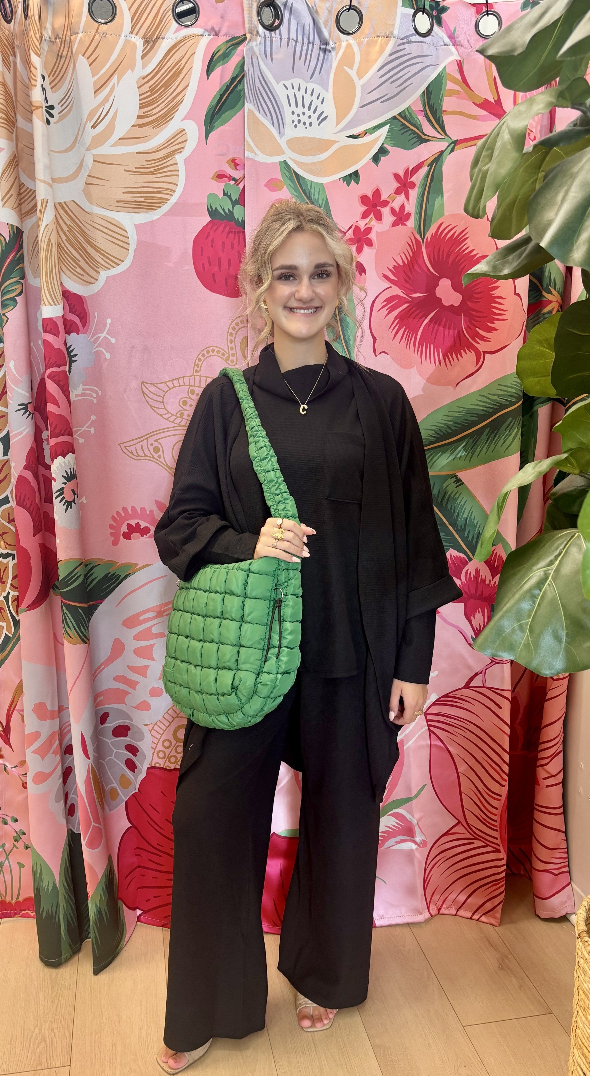Calista Lounge & Travel Set